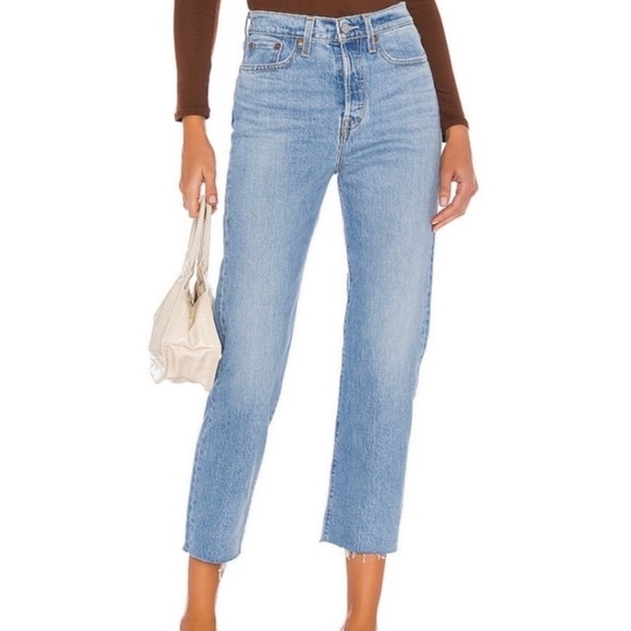 LEVI Wedgie Fit Straight Jean - Picture 2 of 8